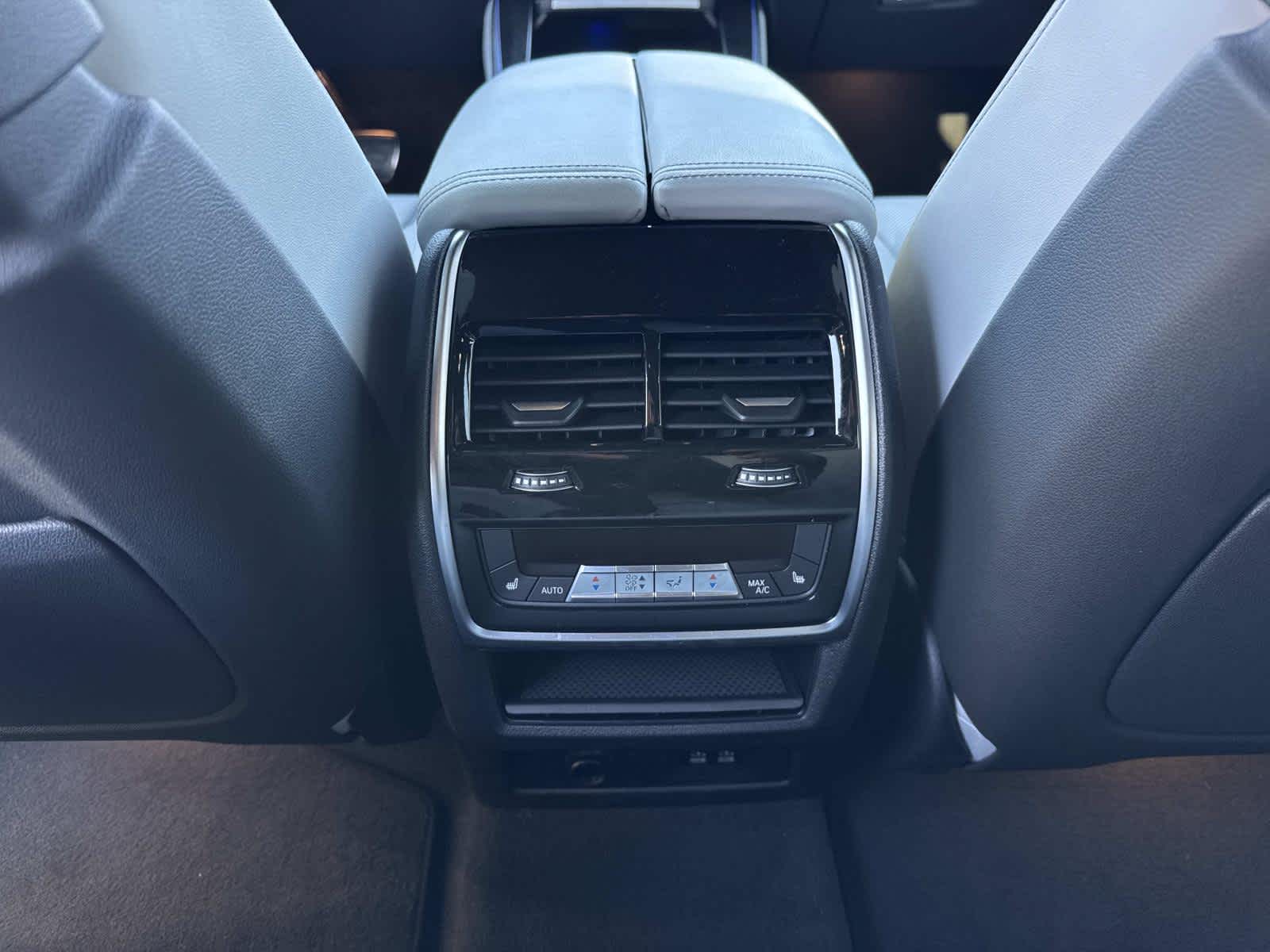 2025 BMW X5 sDrive40i