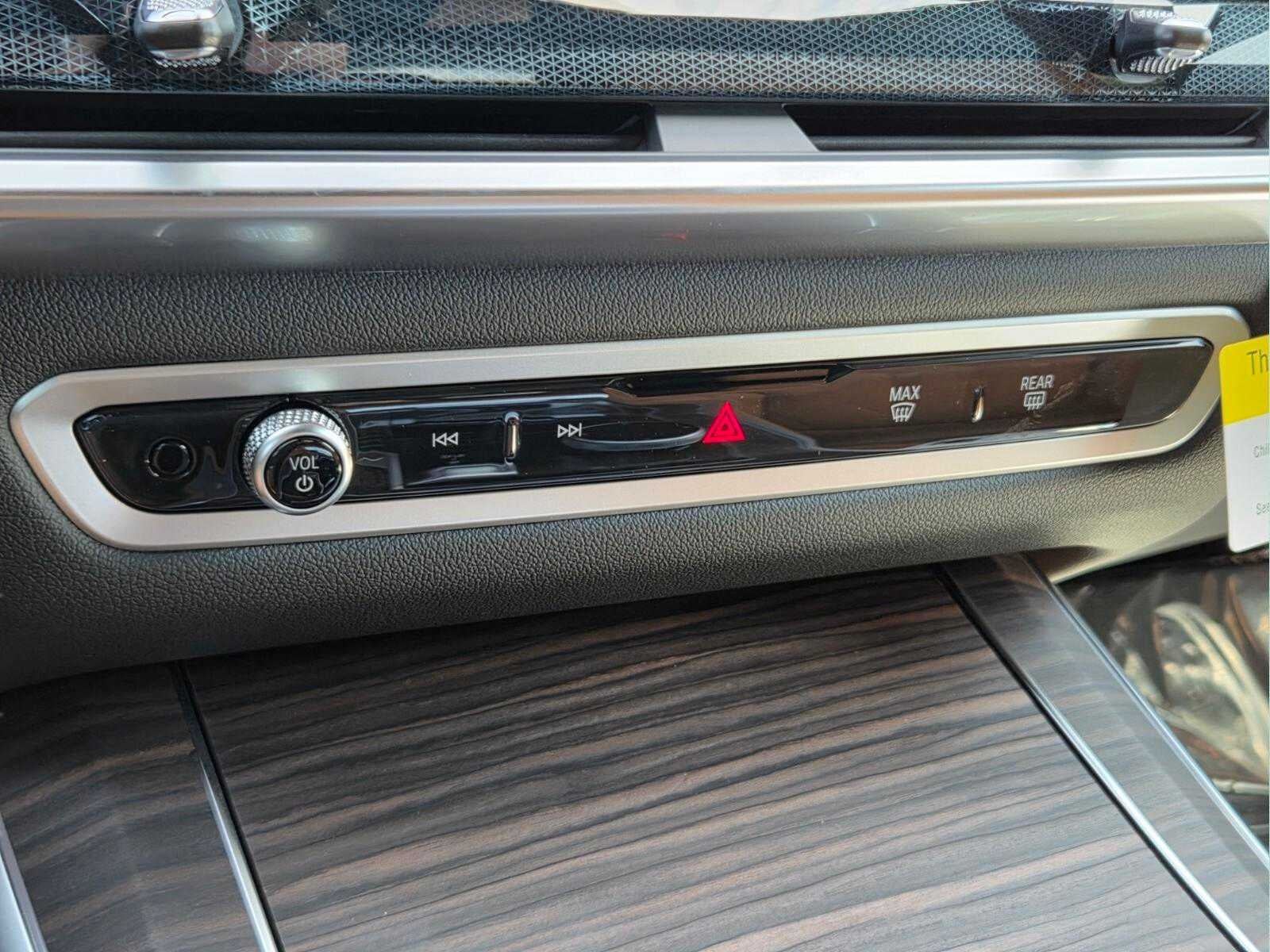 2026 BMW X5 sDrive40i sDrive40i