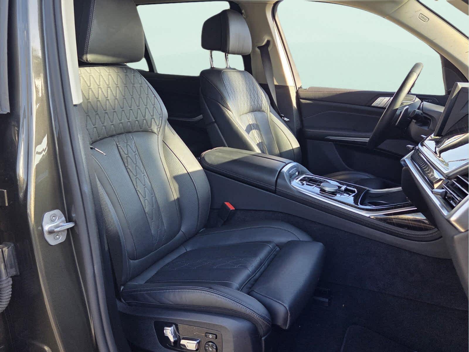 2026 BMW X7 xDrive40i xDrive40i