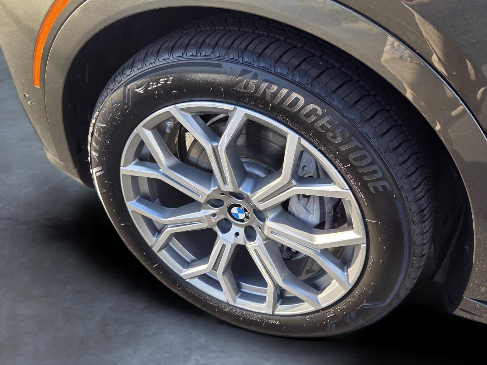 2026 BMW X7 xDrive40i xDrive40i