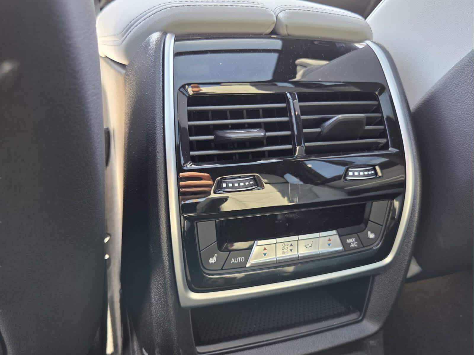 2026 BMW X7 xDrive40i xDrive40i