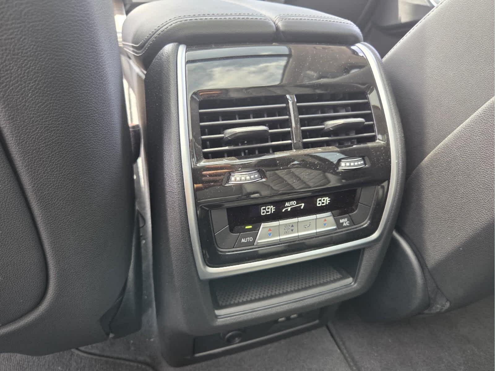 2024 BMW X7 xDrive40i xDrive40i