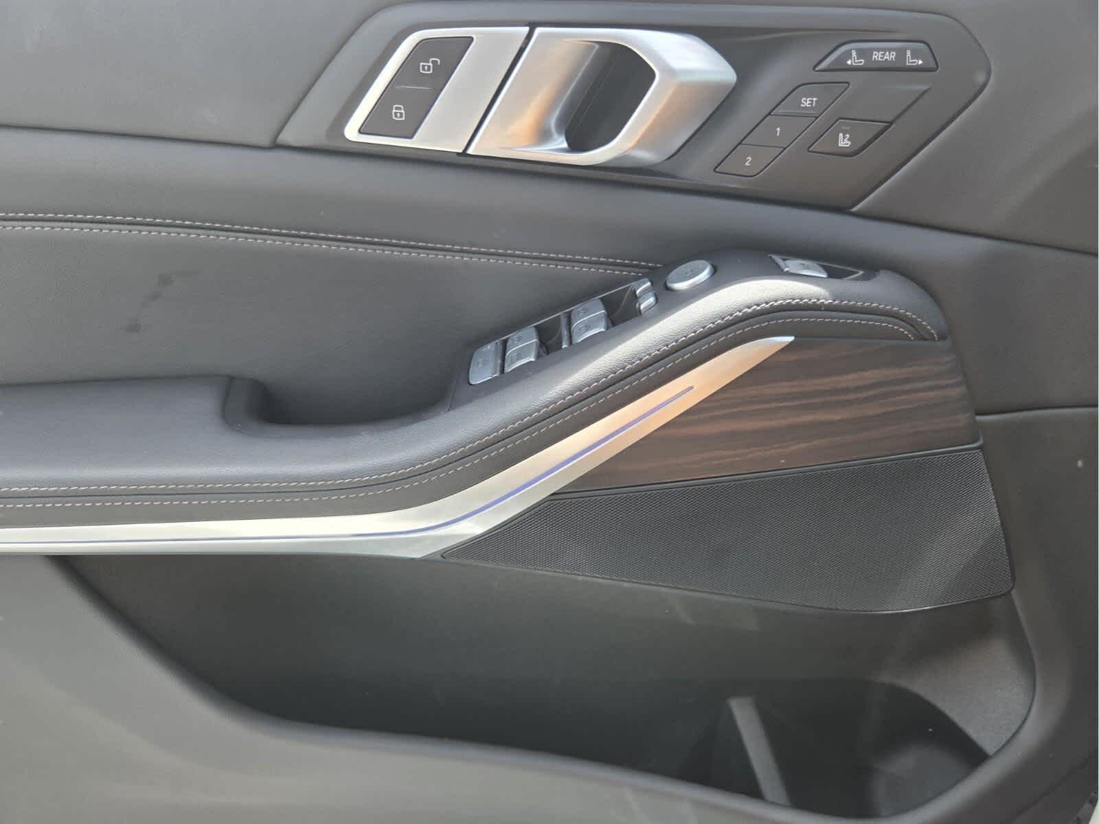 2024 BMW X7 xDrive40i xDrive40i