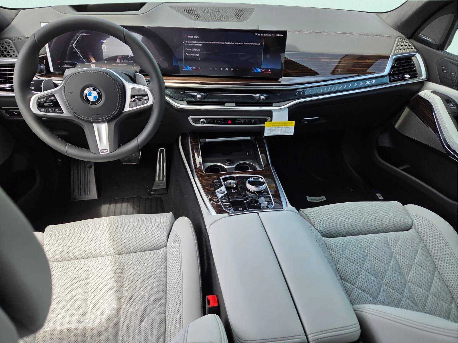 2026 BMW X7 xDrive40i xDrive40i
