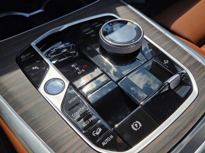 2027 BMW X7 xDrive40i xDrive40i
