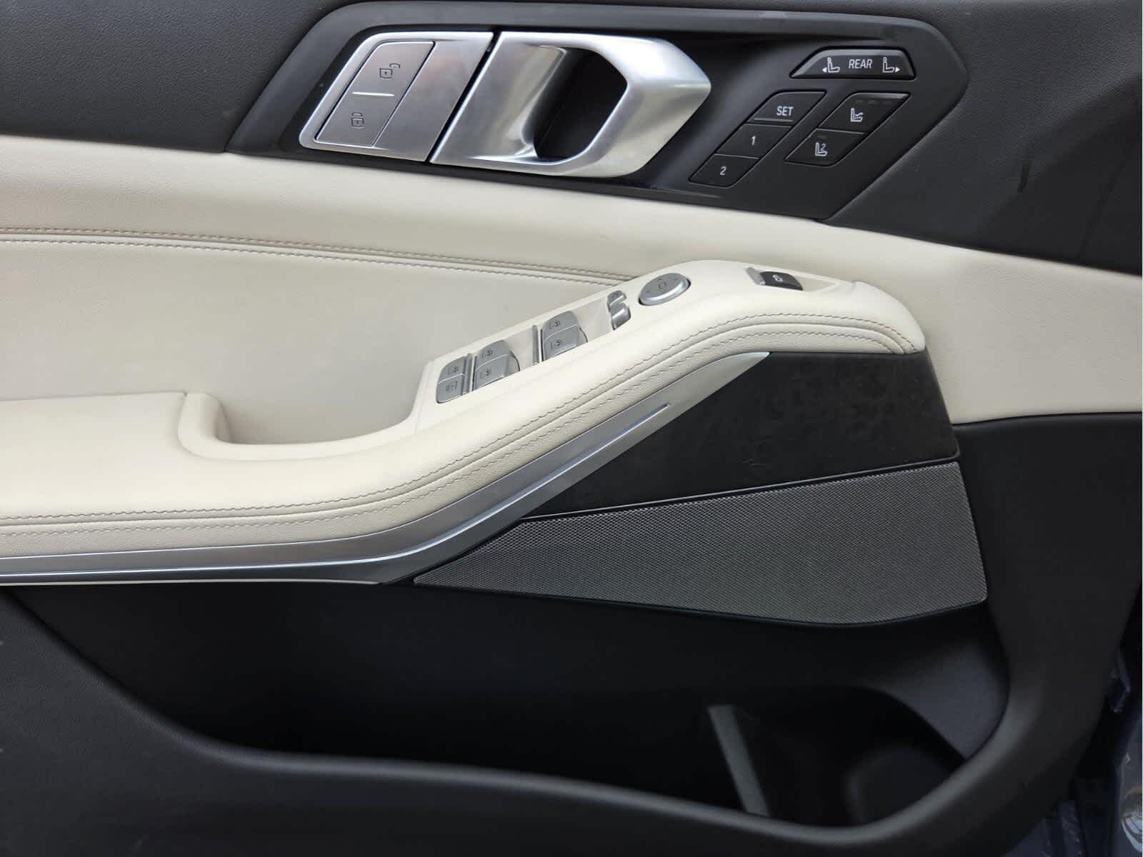 2026 BMW X7 xDrive40i xDrive40i