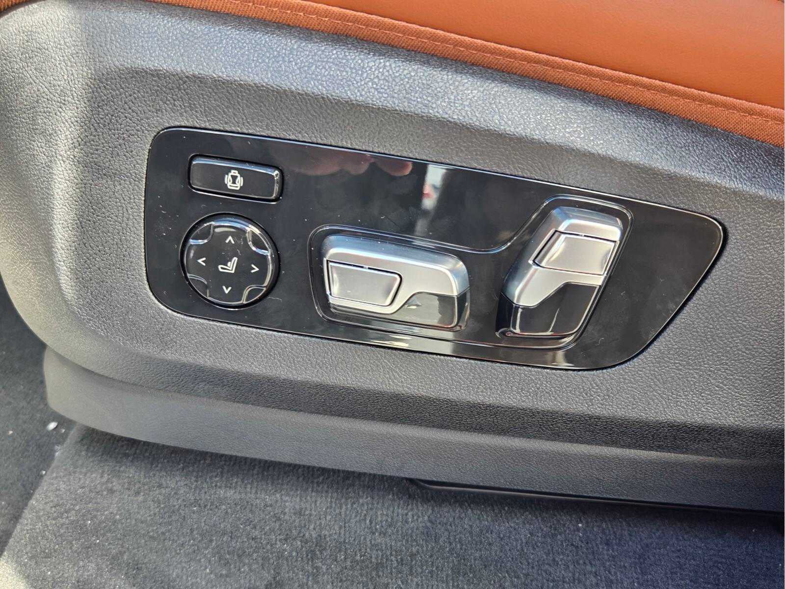 2027 BMW X7 xDrive40i xDrive40i