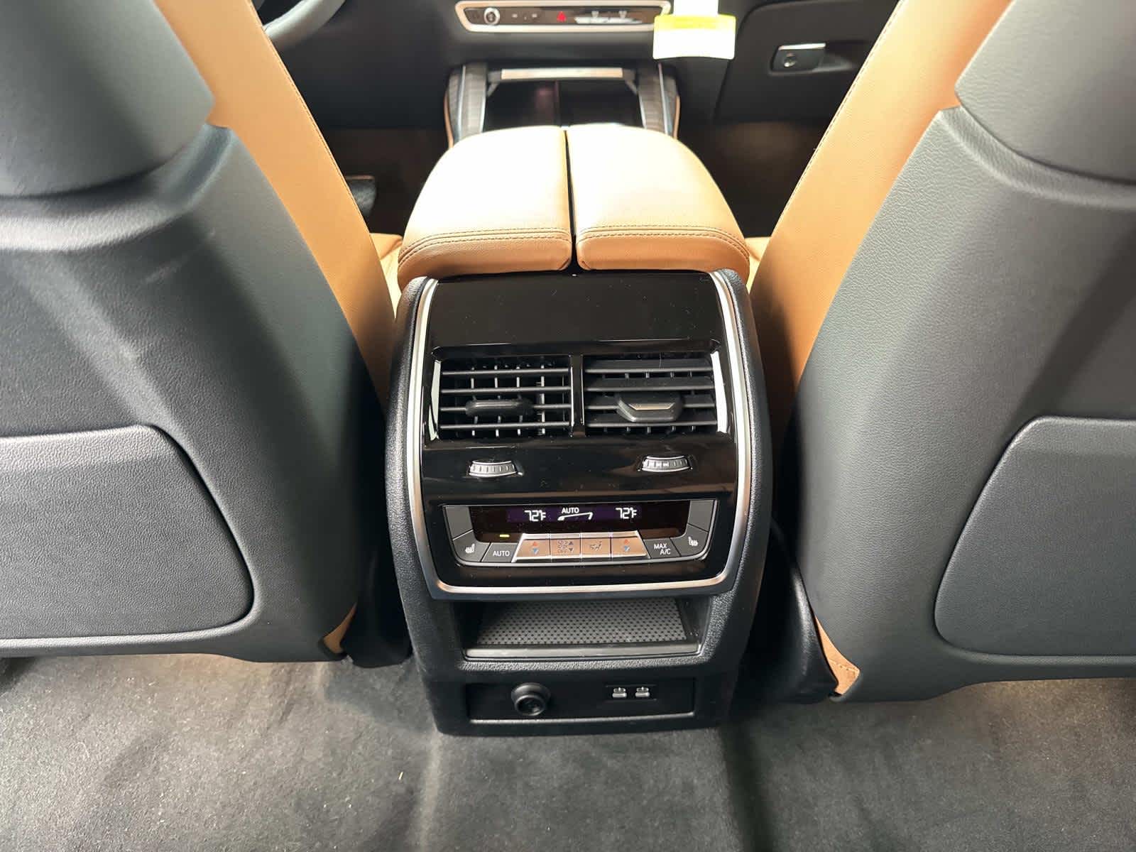 2026 BMW X7 xDrive40i xDrive40i