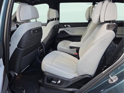 2026 BMW X7 xDrive40i xDrive40i