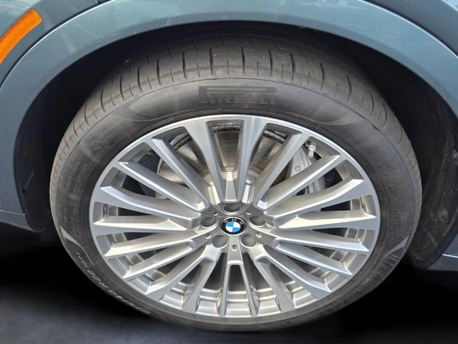 2026 BMW X7 xDrive40i xDrive40i
