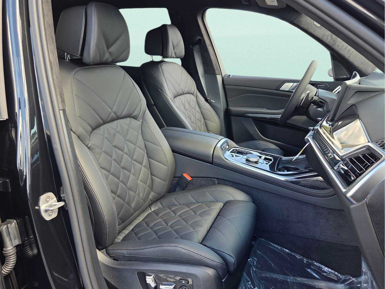 2027 BMW X7 xDrive40i xDrive40i