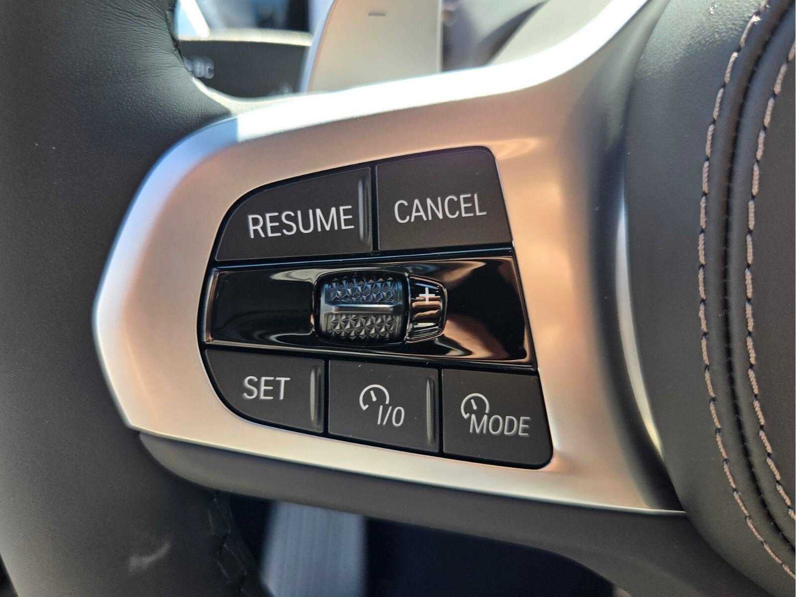 2027 BMW X7 xDrive40i xDrive40i