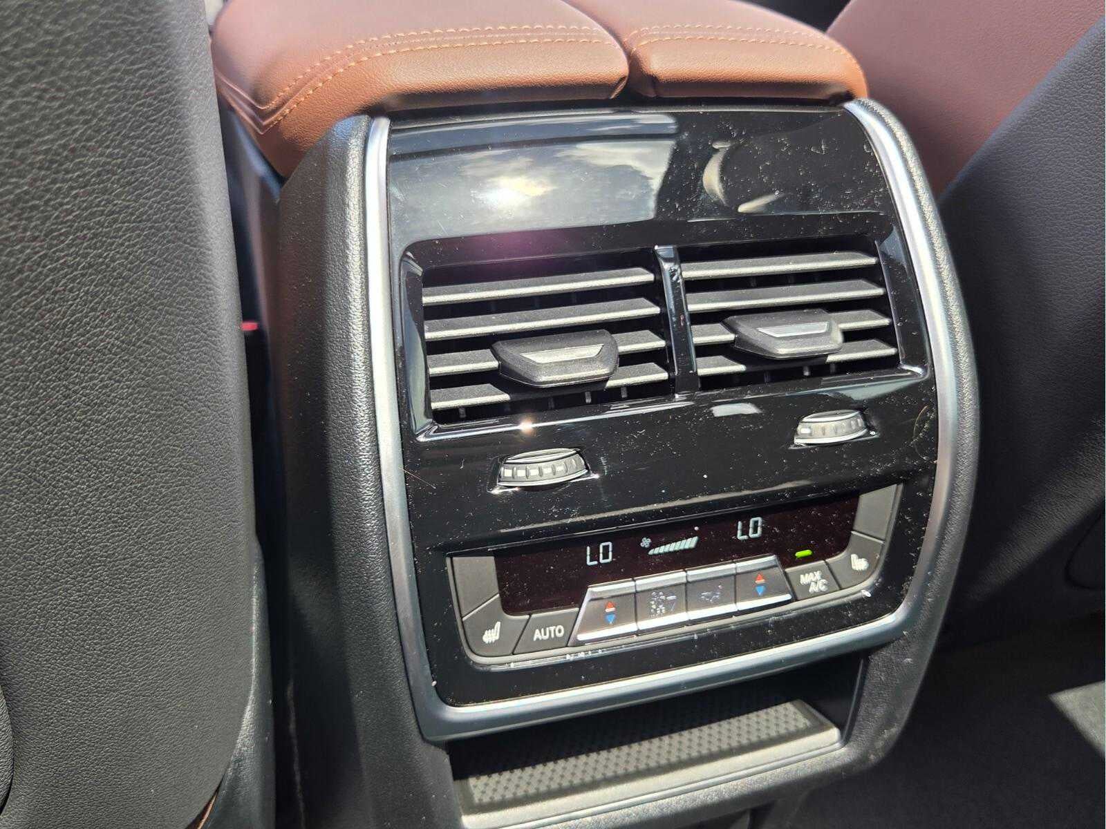 2026 BMW X5 xDrive40i xDrive40i