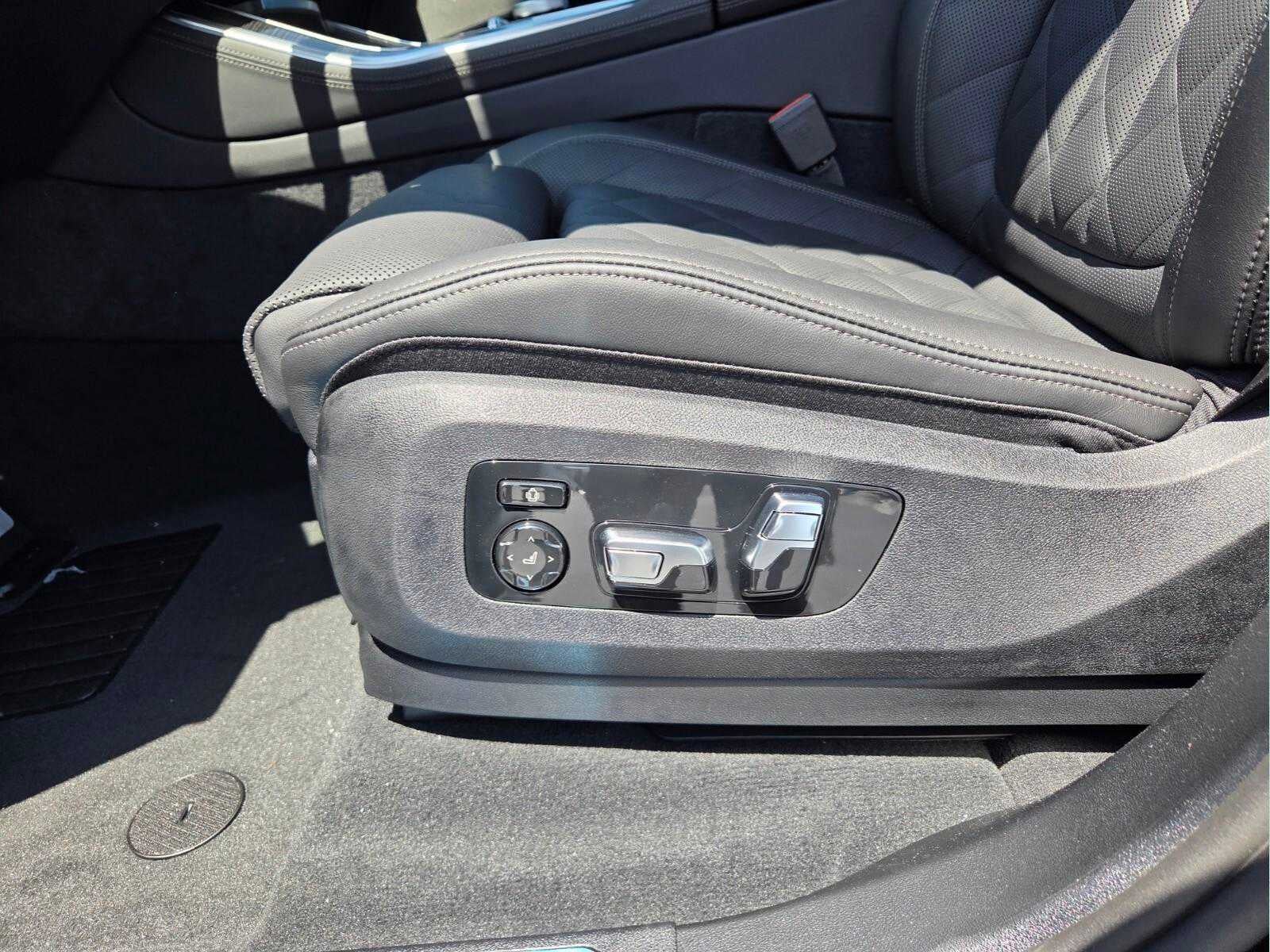 2026 BMW X5 xDrive40i xDrive40i