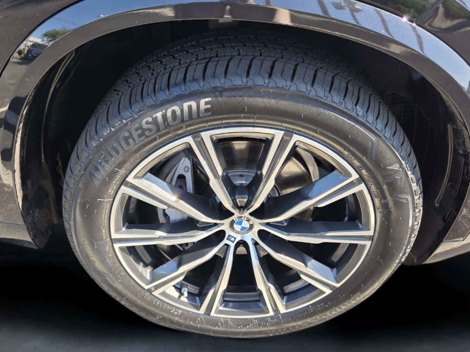 2025 BMW X5 xDrive40i xDrive40i