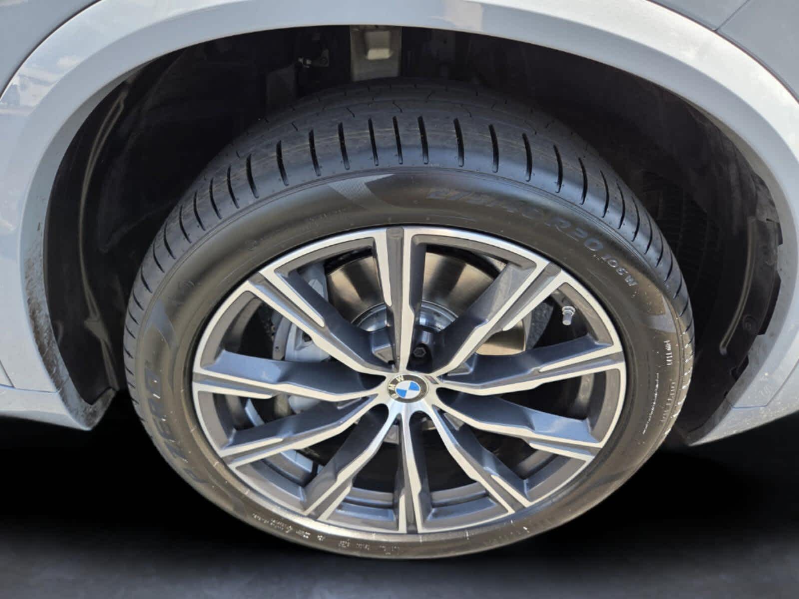 2025 BMW X5 xDrive40i xDrive40i