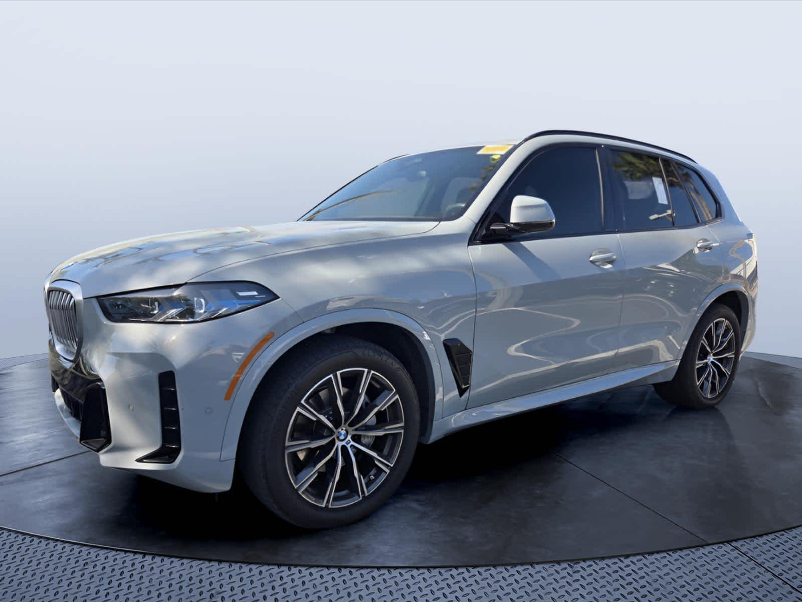 2025 BMW X5 xDrive40i xDrive40i