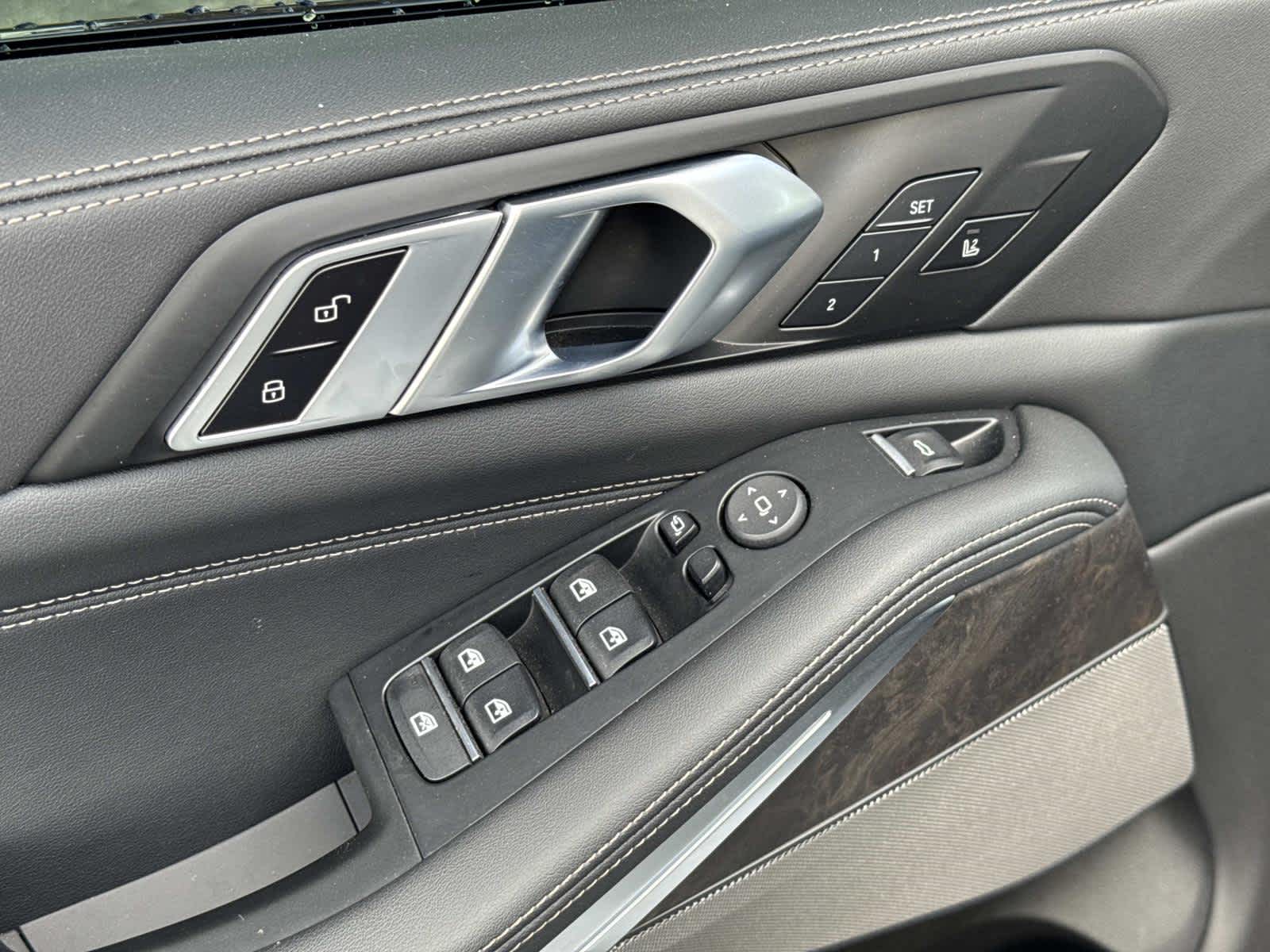 2025 BMW X5 xDrive40i xDrive40i