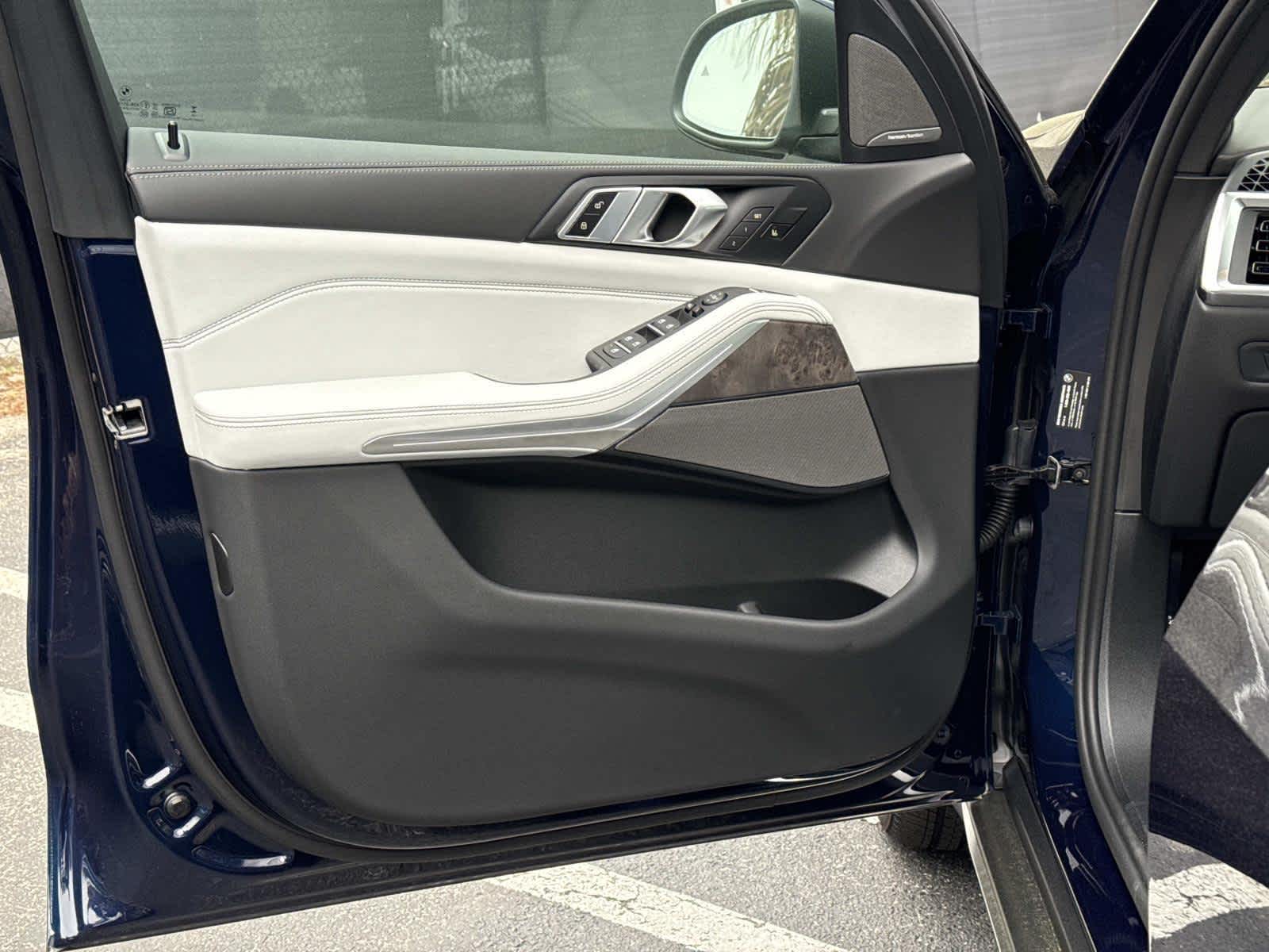 2026 BMW X5 xDrive40i xDrive40i