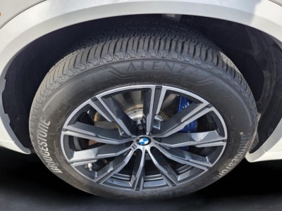 2024 BMW X5 xDrive40i xDrive40i