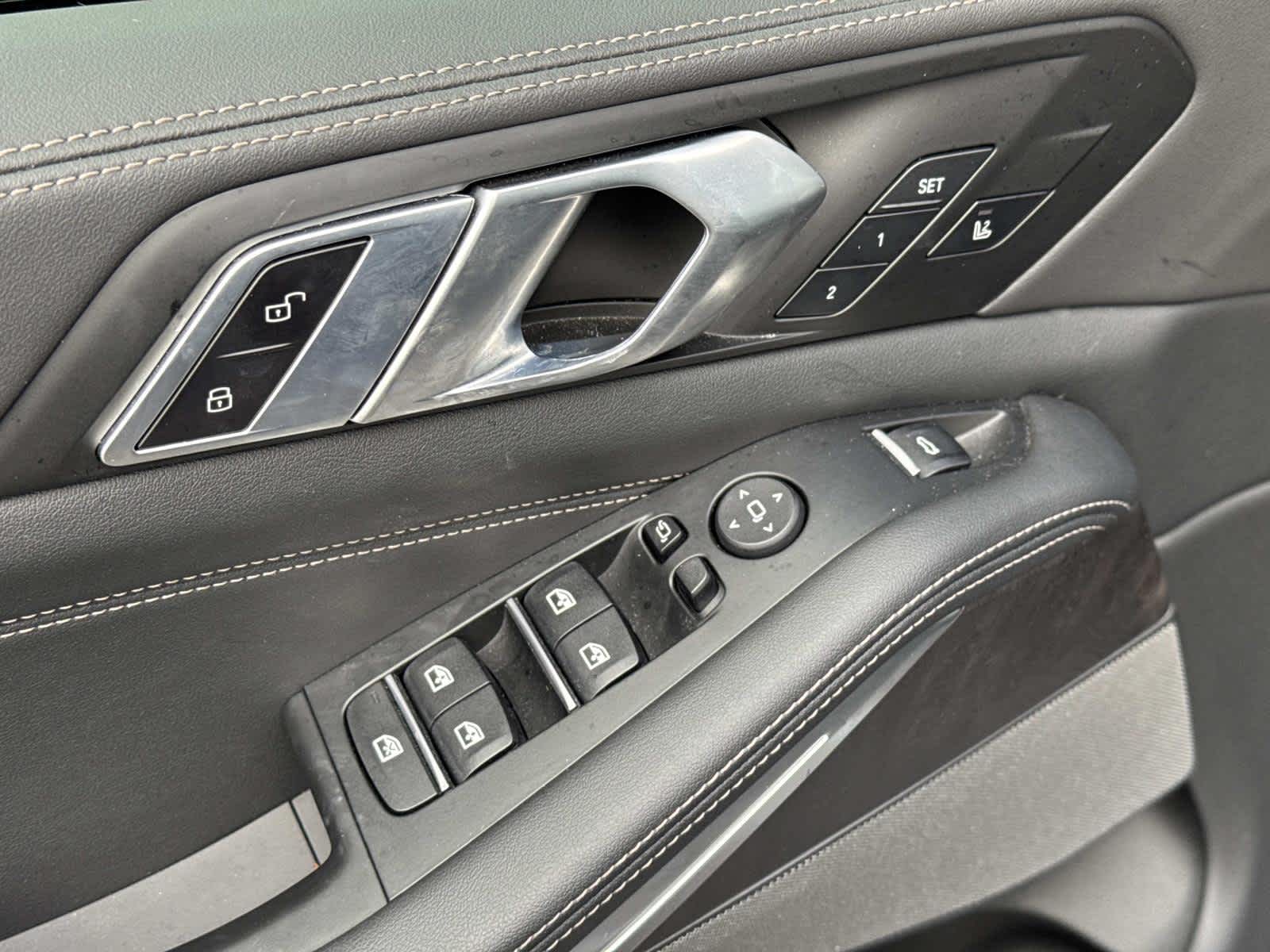 2025 BMW X5 xDrive40i xDrive40i