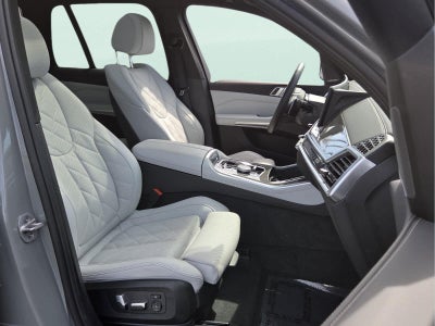 2025 BMW X5 xDrive40i xDrive40i