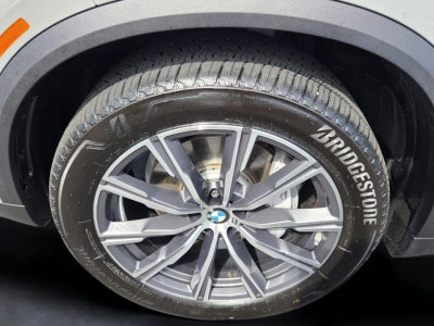 2025 BMW X5 xDrive40i xDrive40i