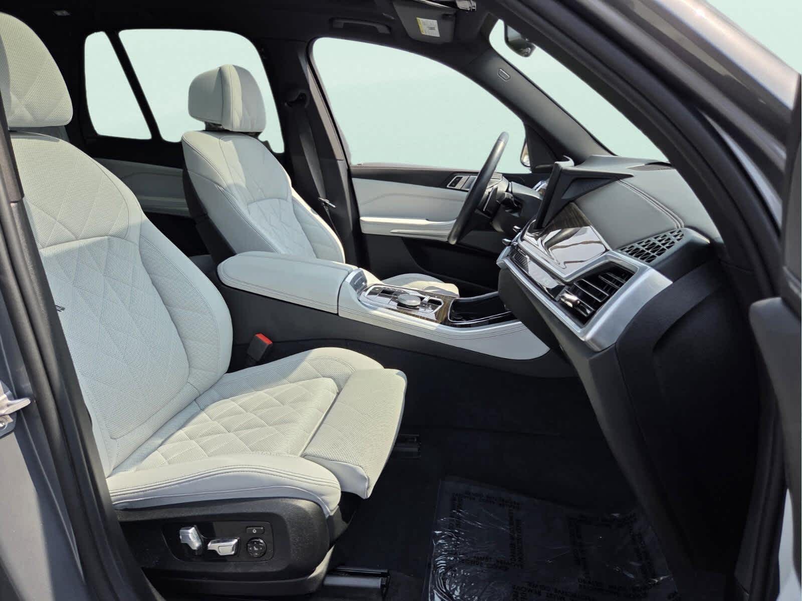2024 BMW X5 xDrive40i xDrive40i