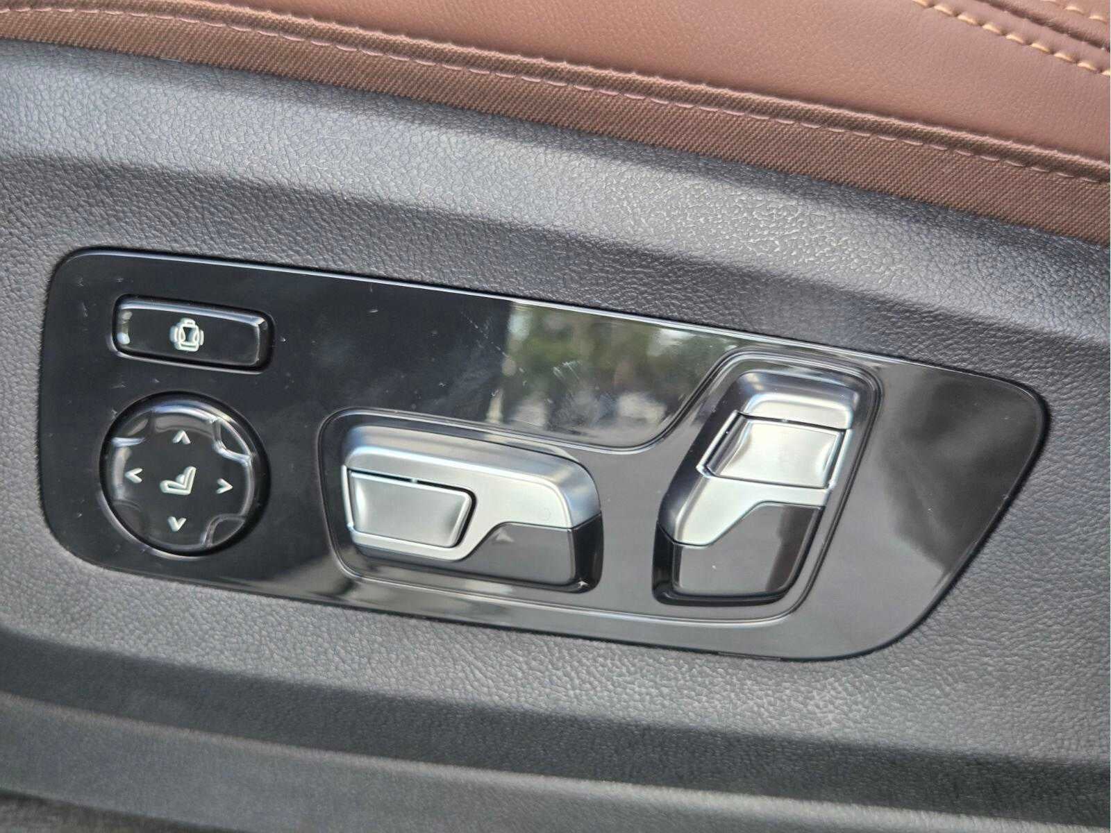 2026 BMW X5 xDrive40i xDrive40i