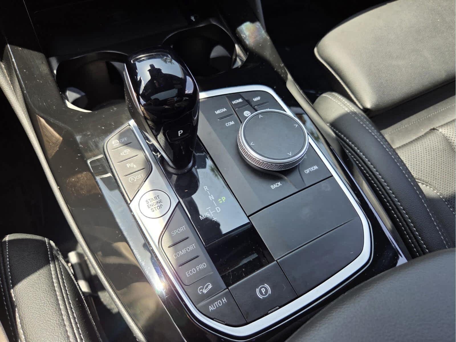 2025 BMW X4 xDrive30i xDrive30i