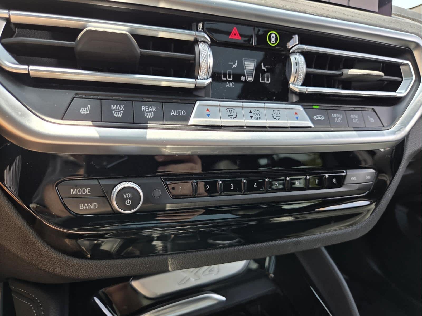 2025 BMW X4 xDrive30i xDrive30i