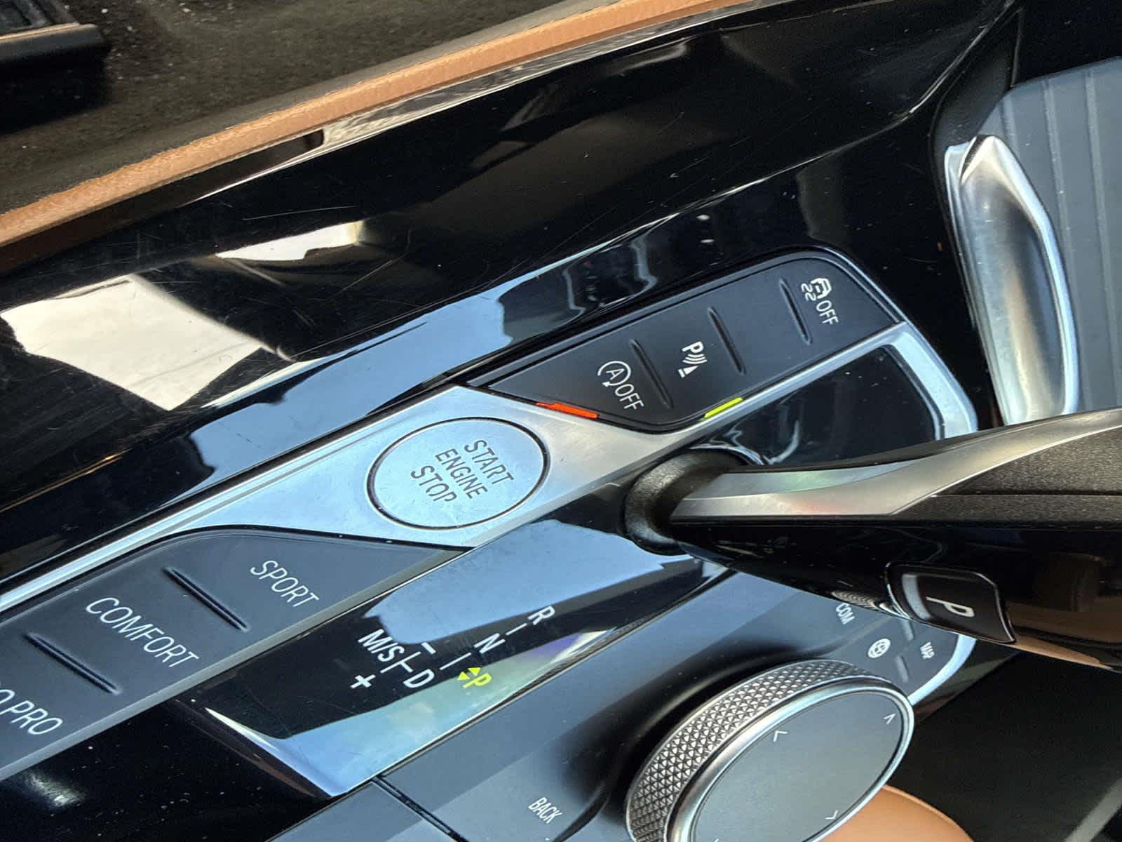 2023 BMW X4 xDrive30i