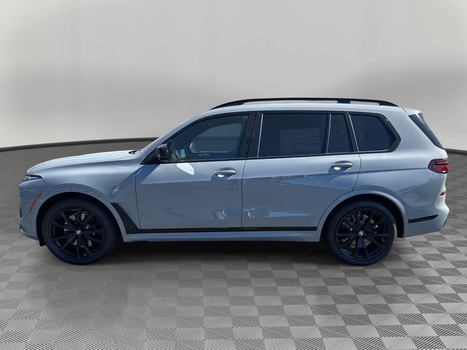 2026 BMW X7 M60i
