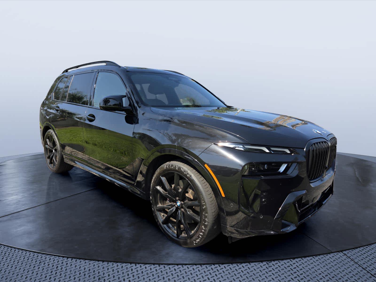 2024 BMW X7 M60i M60i