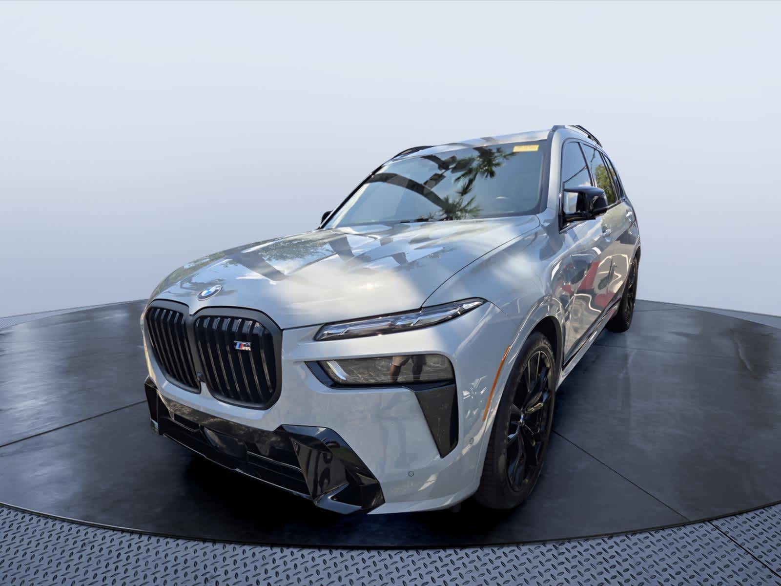 2024 BMW X7 M60i M60i