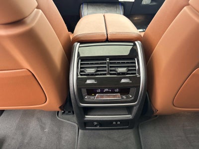 2026 BMW X7 M60i M60i