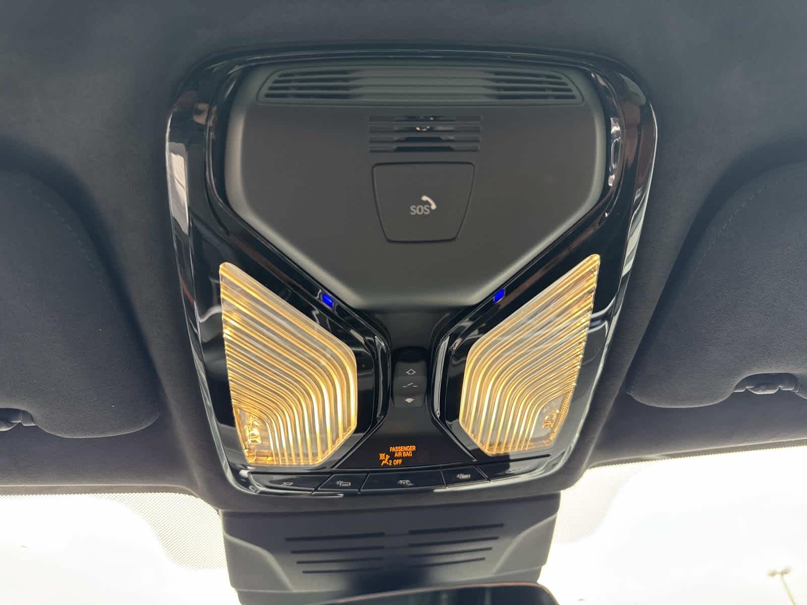 2026 BMW X7 M60i M60i