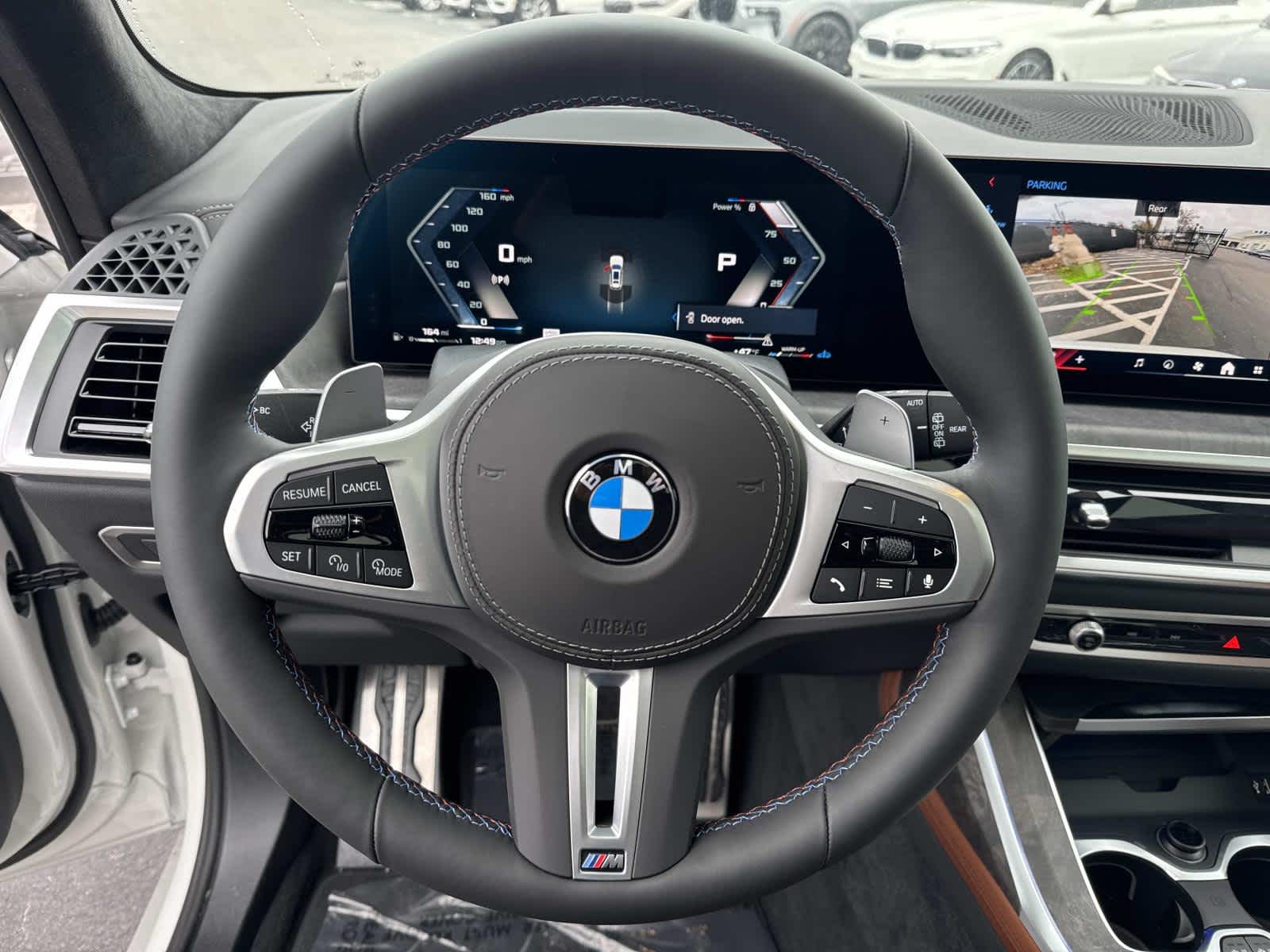 2026 BMW X7 M60i M60i
