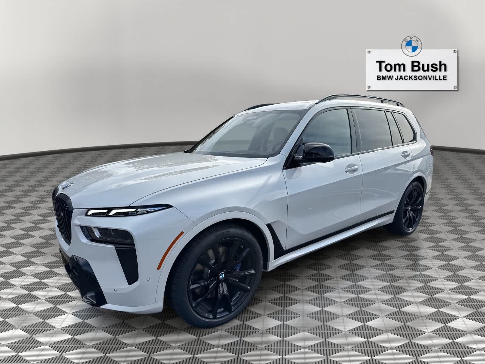 2026 BMW X7 M60i