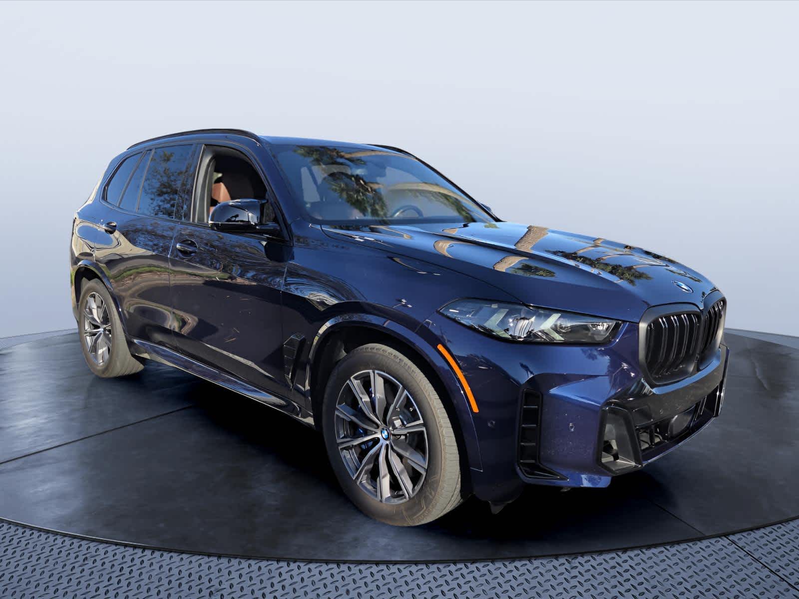 2025 BMW X5 M60i M60i