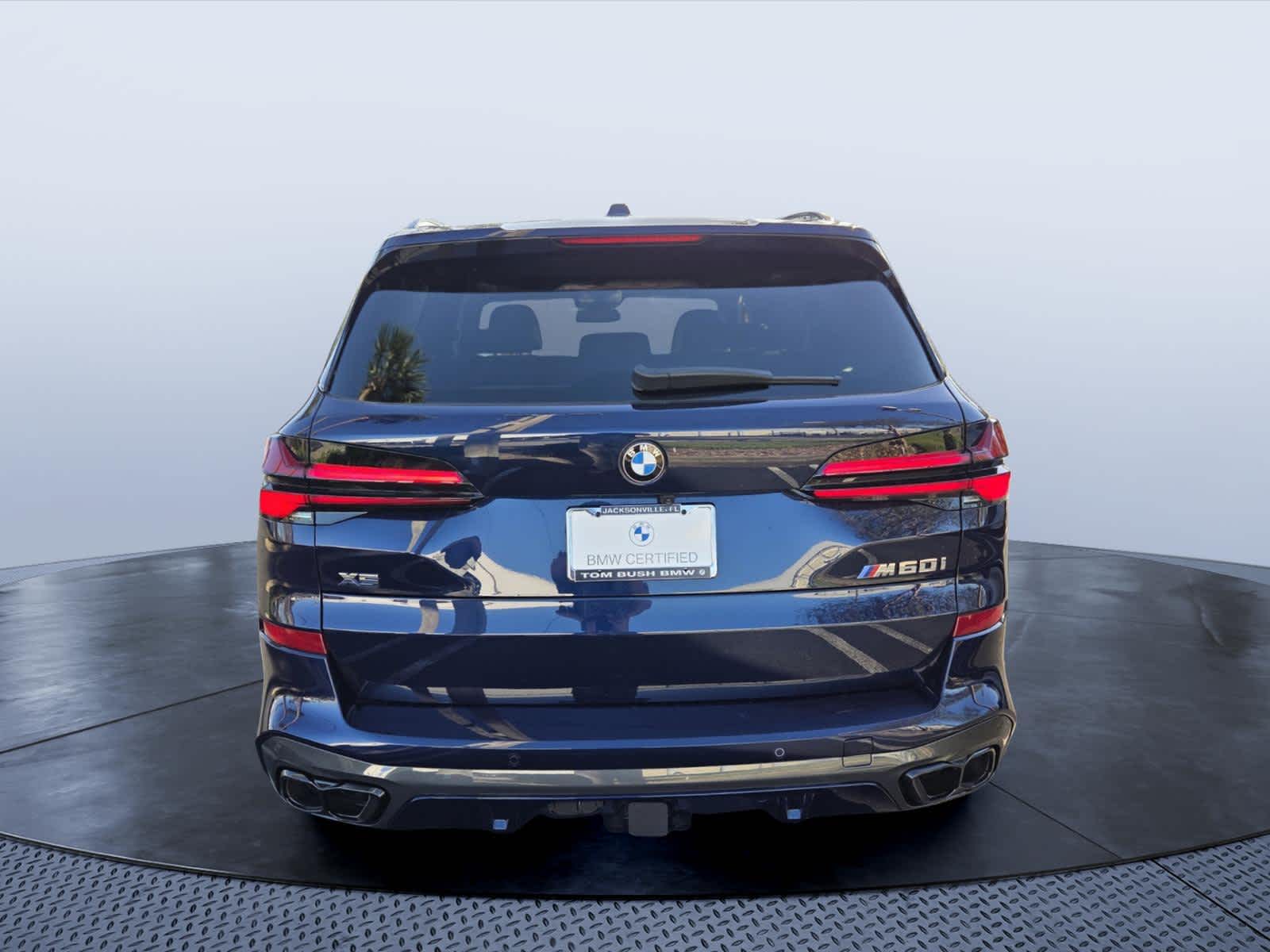 2025 BMW X5 M60i M60i