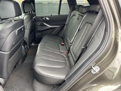 2026 BMW X5 M60i M60i