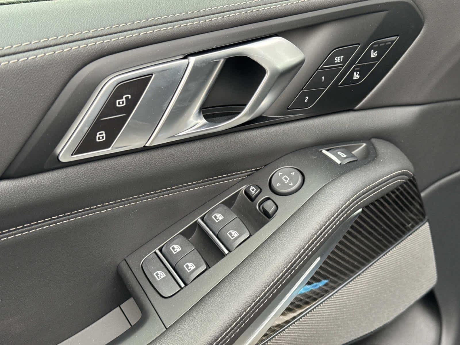 2026 BMW X5 M60i M60i