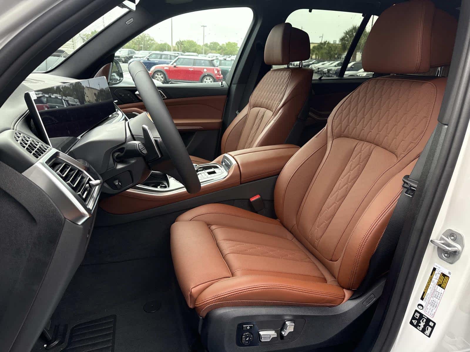 2026 BMW X5 M60i M60i