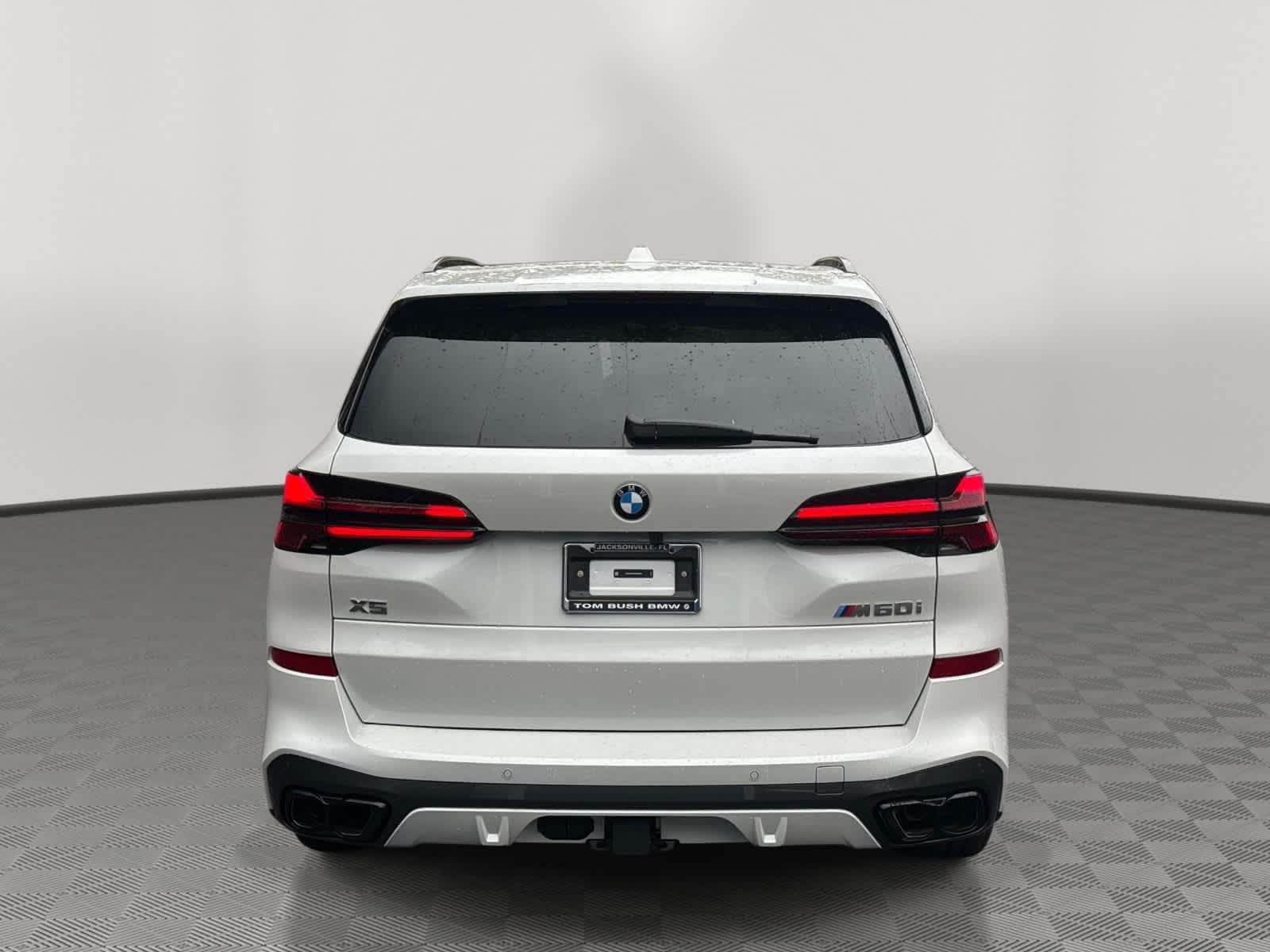 2026 BMW X5 M60i M60i