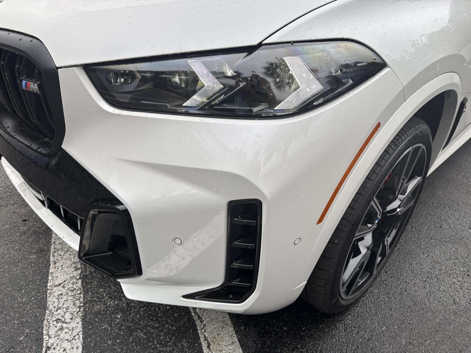 2026 BMW X5 M60i M60i