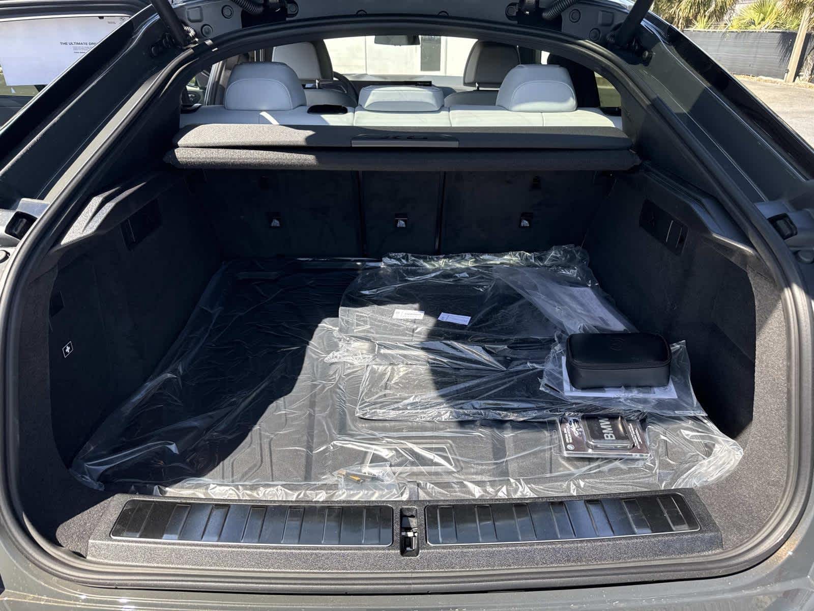 2026 BMW X6 xDrive40i xDrive40i