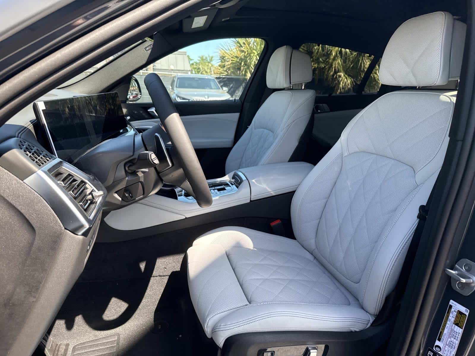 2026 BMW X6 xDrive40i xDrive40i