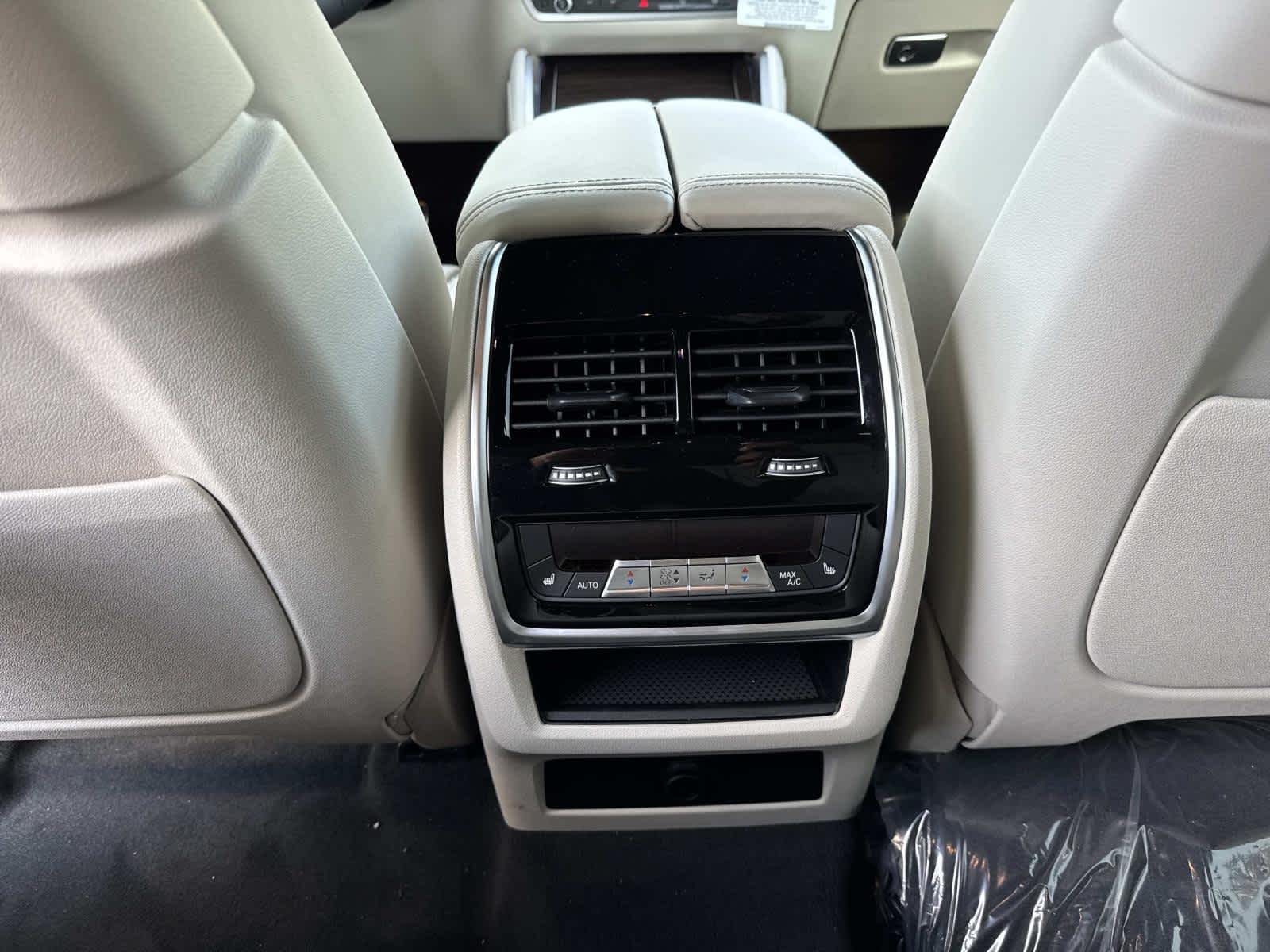 2026 BMW X6 xDrive40i xDrive40i