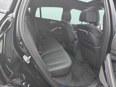 2027 BMW X6 xDrive40i xDrive40i